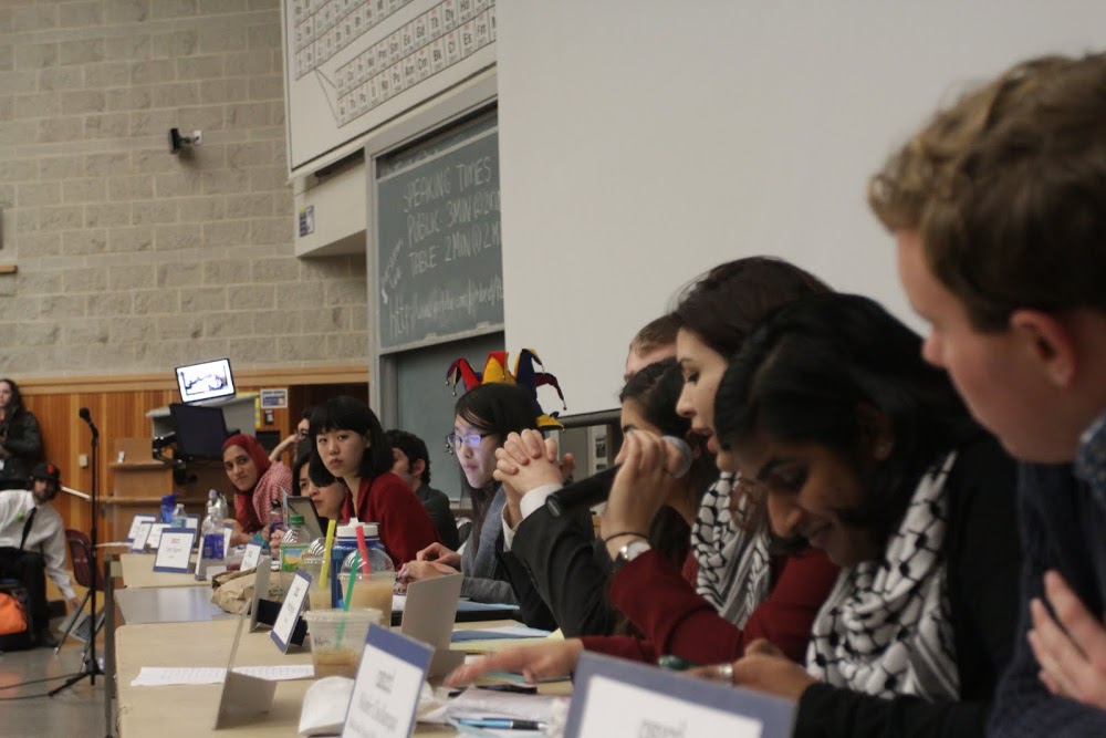 ASUCD Divestment bill passes through senate