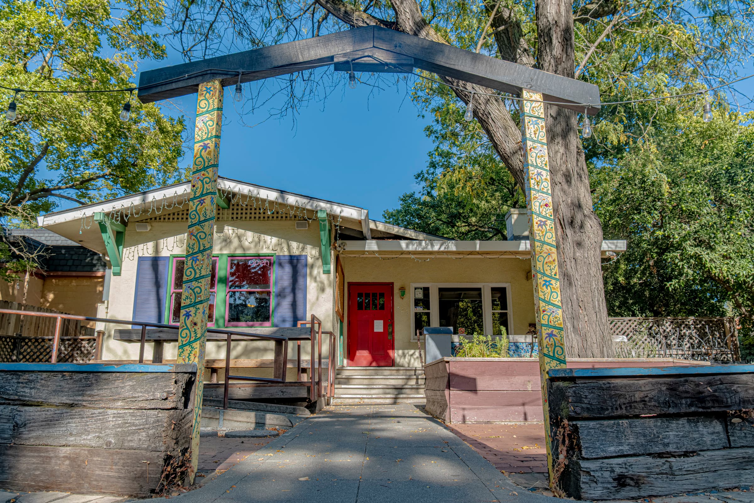 Delta of Venus permanently closed in August after 33 years of business. (Grant Judkins / Aggie)